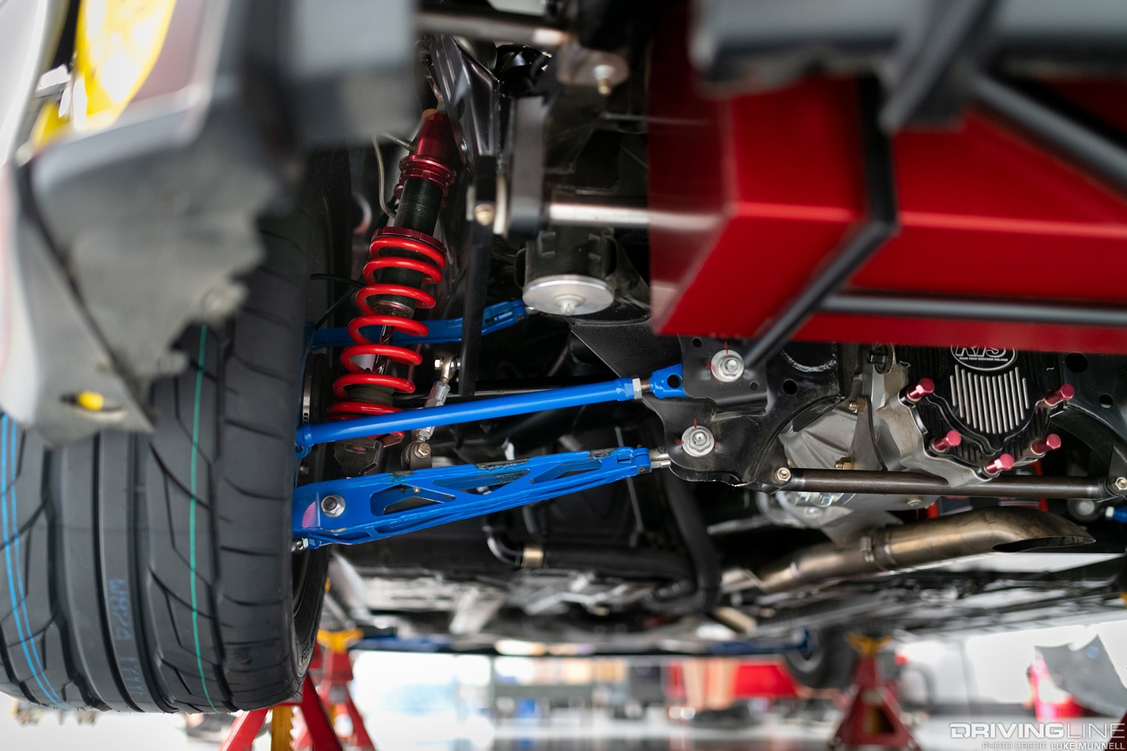 Traction is dialed in through the custom RS-R coilovers and RS-R springs