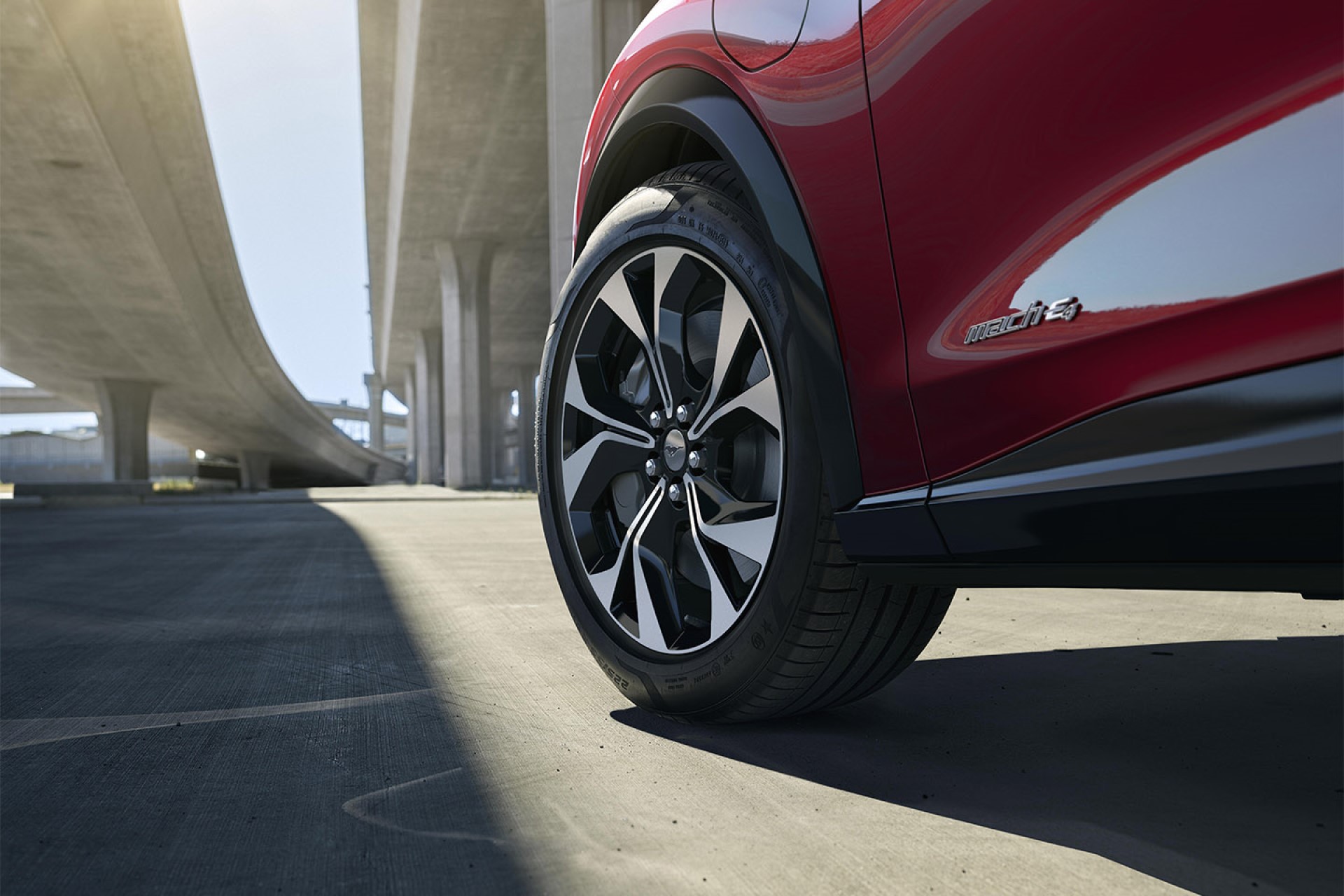 Mustang Mach E stock wheels and tires