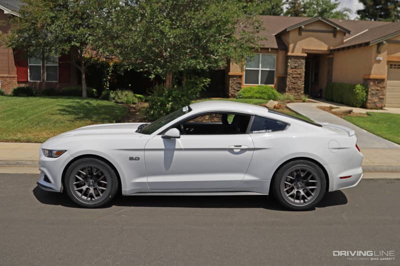 2016 Ford Mustang GT on RTR Aero 7 wheels Nitto NT555 G2 Tires