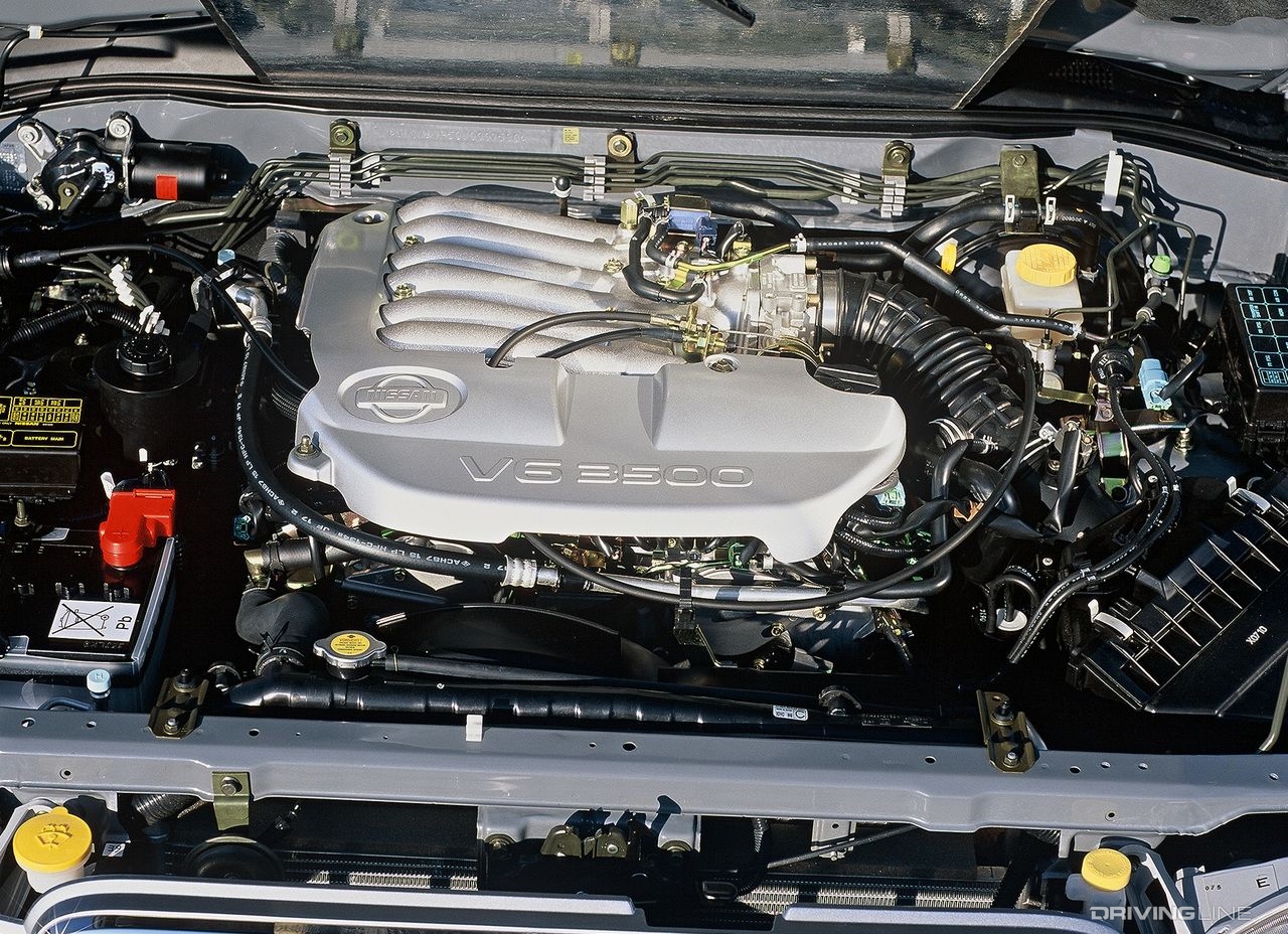 Nissan Pathfinder VQ engine
