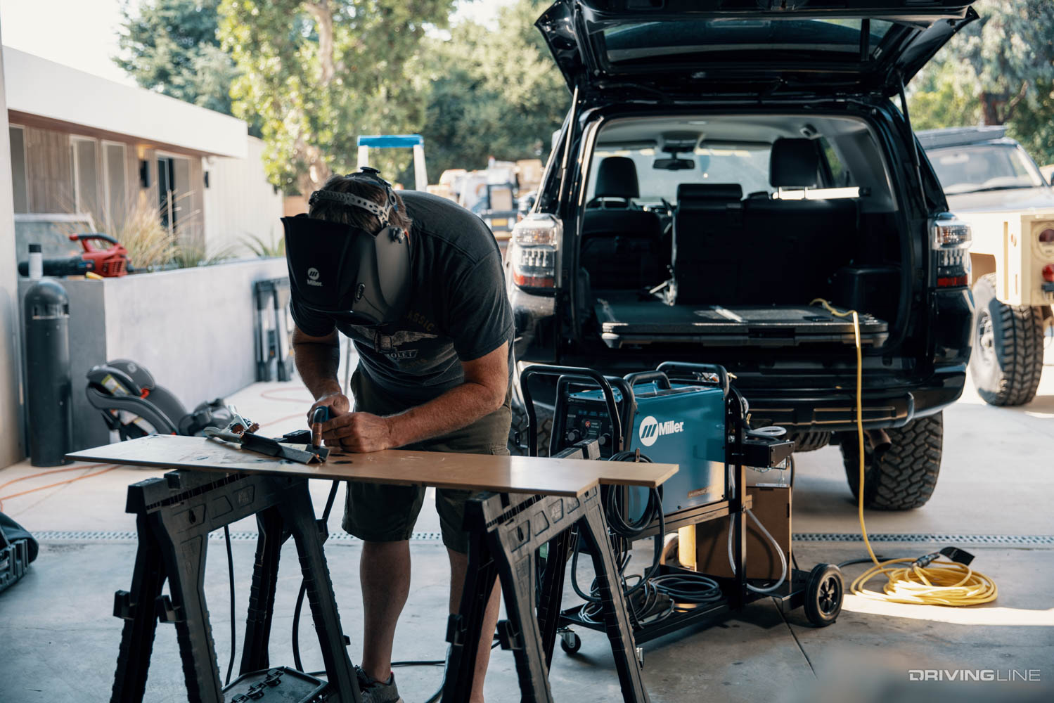 Driving Line Overland from home