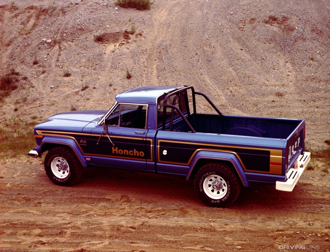 Jeep Honcho side view