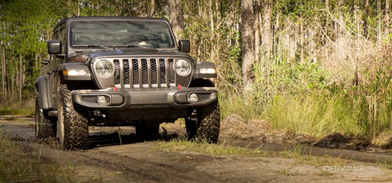 2020 Jeep Gladiator Rubicon Arcus Rugged Ridge Winch Stubby Front Bumper