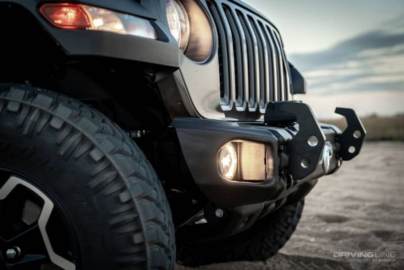 2020 Jeep Gladiator Rubicon Arcus Rugged Ridge Winch Stubby Front Bumper