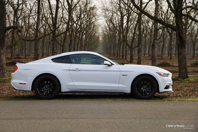 2016 Ford Mustang GT White Side View