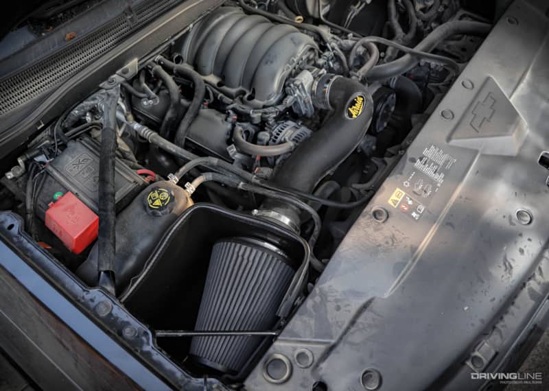 2015 Chevrolet Silverado Engine with Airaid cold Air Intake