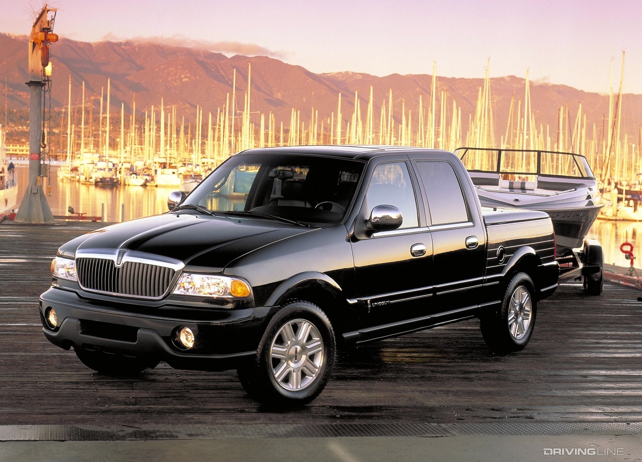 Lincoln Blackwood towing boat