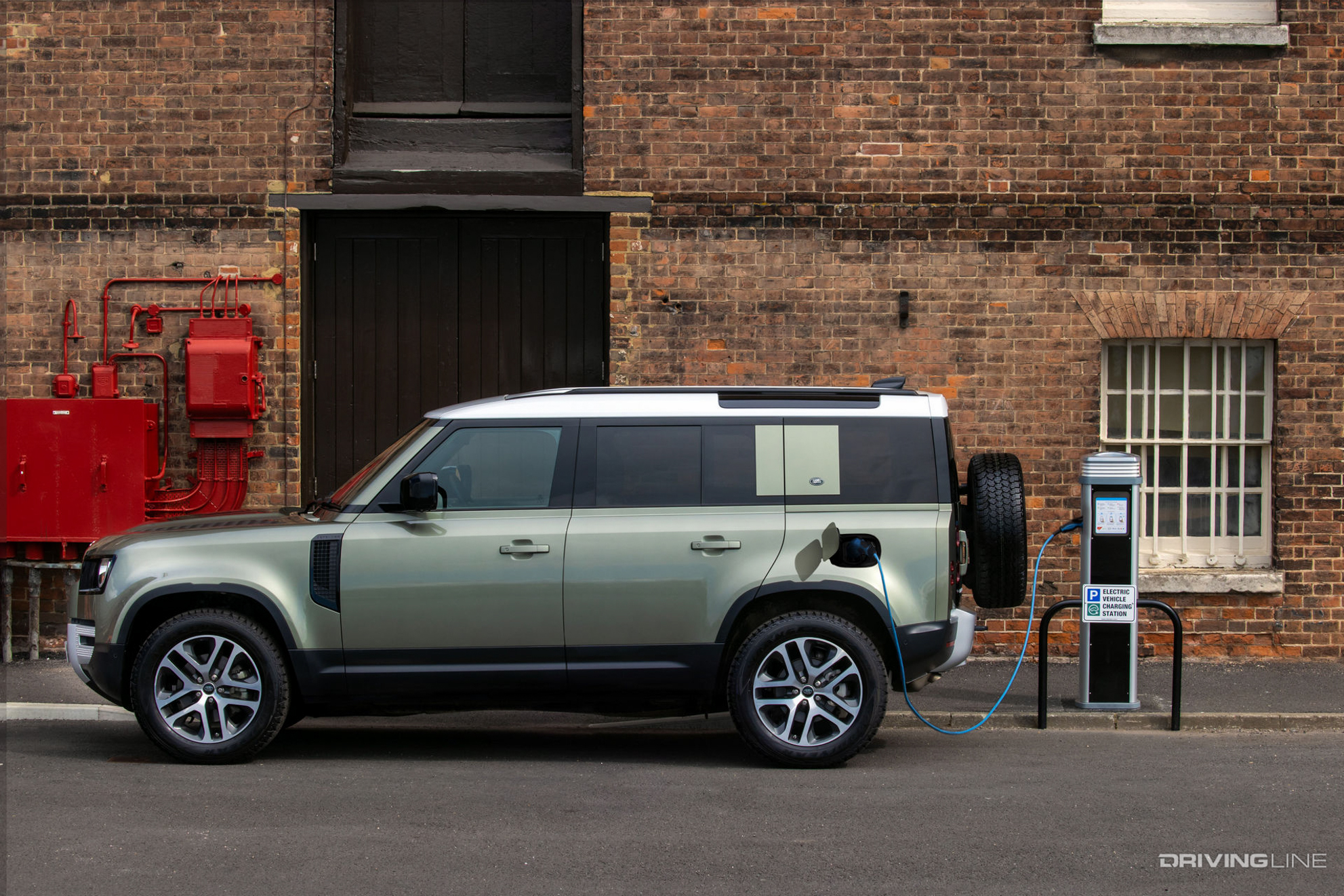 Land Rover Defender Green Plug In Hybrid P400