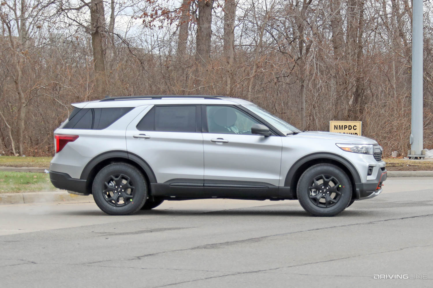 2022 Ford Explorer Timberline Spy Photos passenger side profile