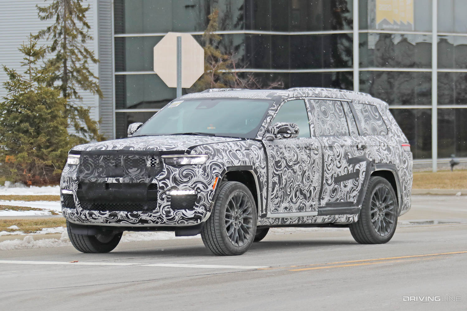 '22 Jeep grand cherokee 3-row test car