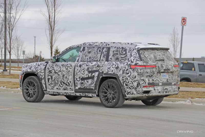 2022 Jeep Grand Cherokee 3 row spy photos rear driver side