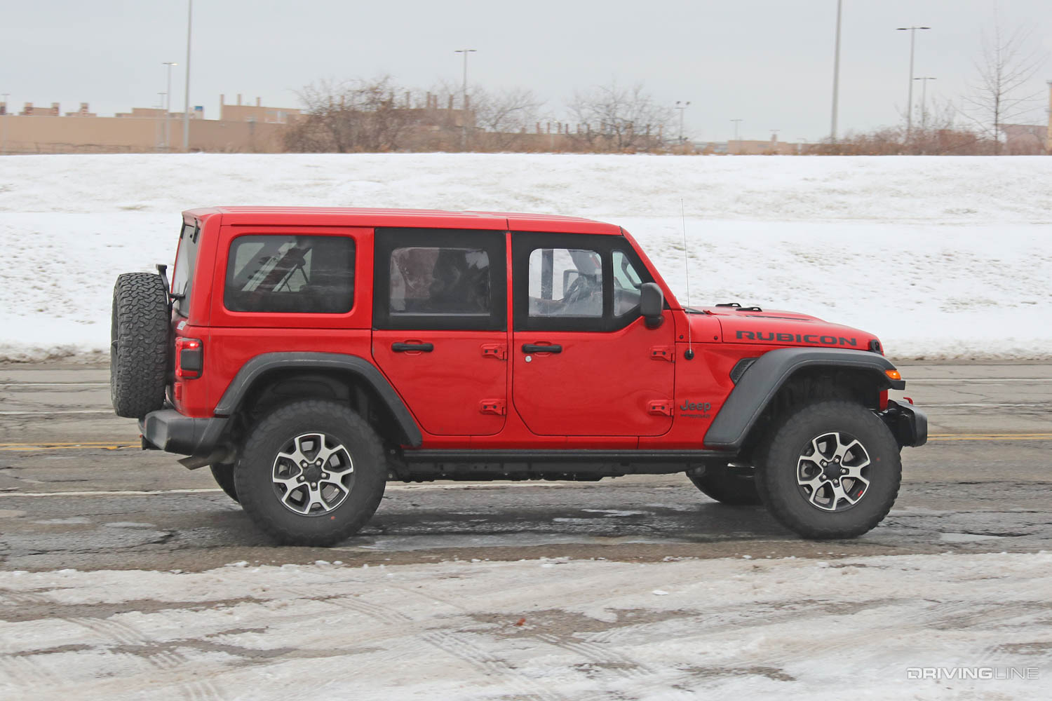 Jeep Wrangler half-door spy photos passenger side