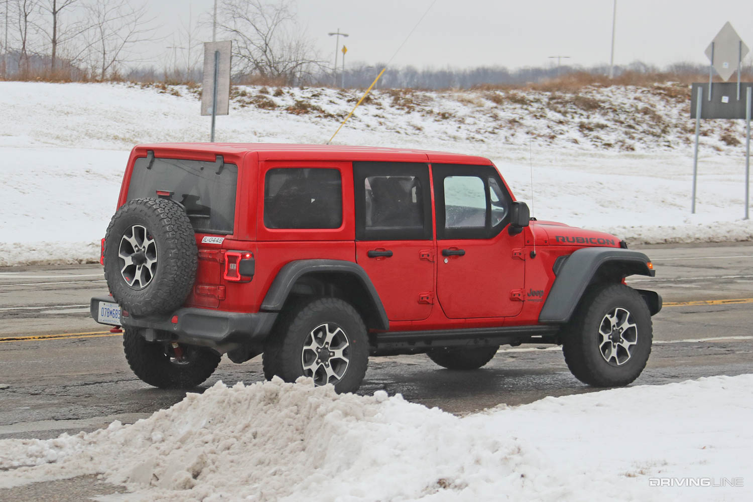 Jeep Wrangler half-door spy photos passenger side rear