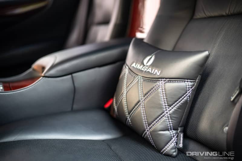 Ojas customize the interior of his Lexus LS460L with some AIMGAIN accessories
