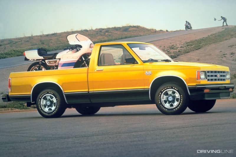 Chevrolet S10 in yellow