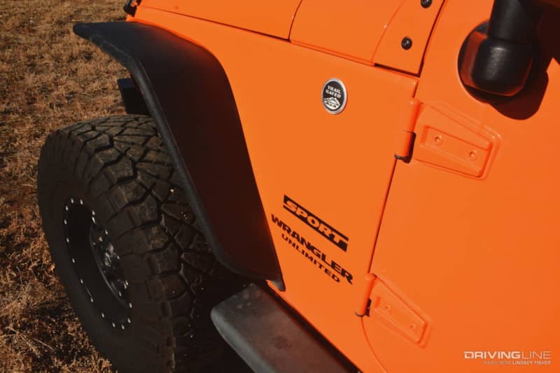 2013 Jeep Wrangler Front Fender and Nitto Ridge Grappler Tire