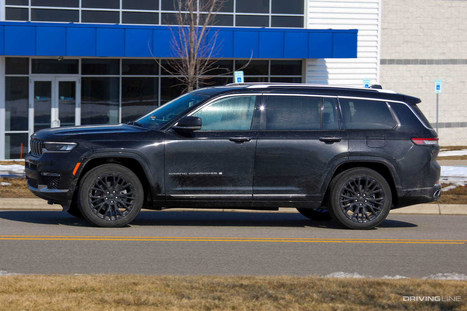 Spy Photos of Jeep Grand Cherokee L with 3 row seating