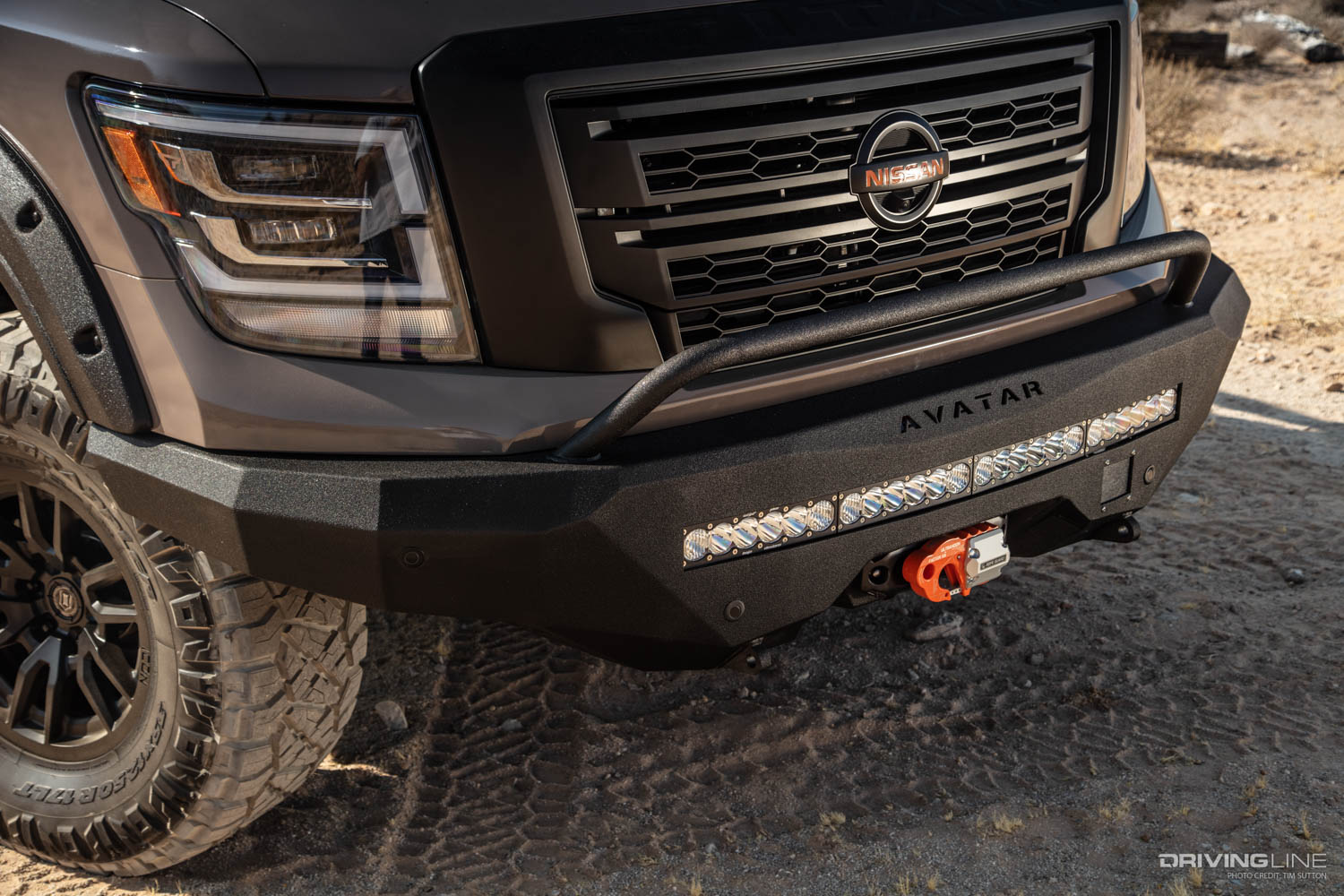 Avatar Bumper and Warn Winch on 2020 Nissan Titan