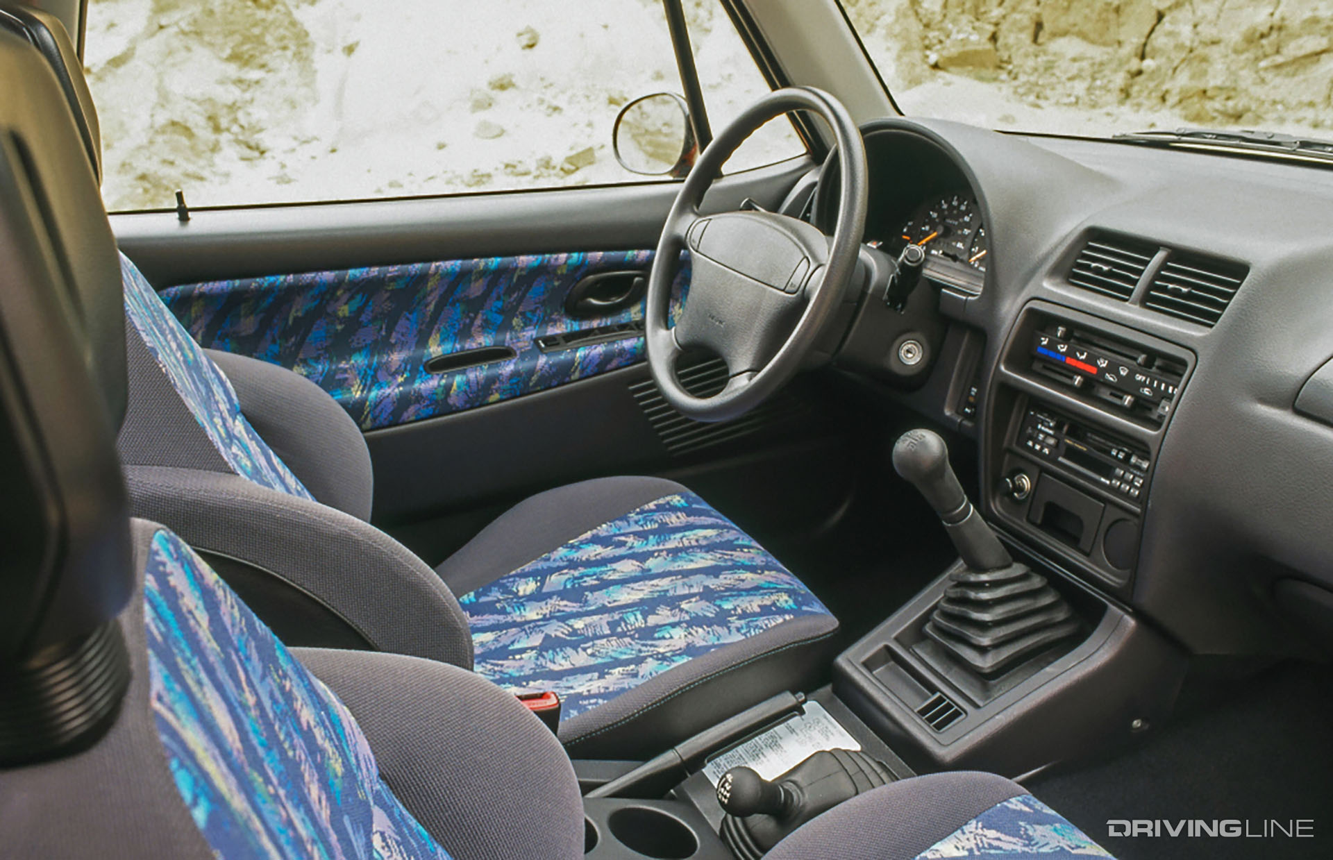 Suzuki X90 Interior