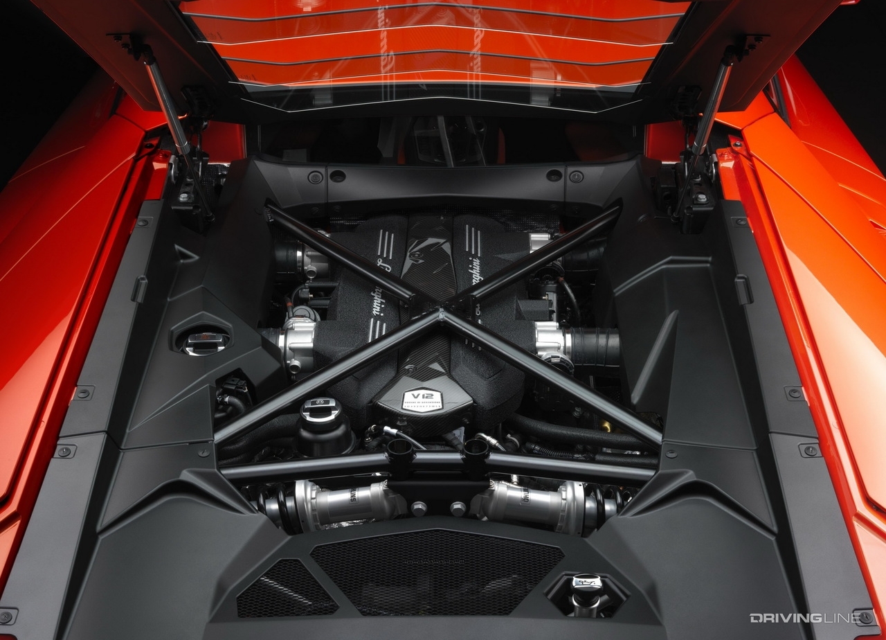 Lamborghini Aventador V12 L539