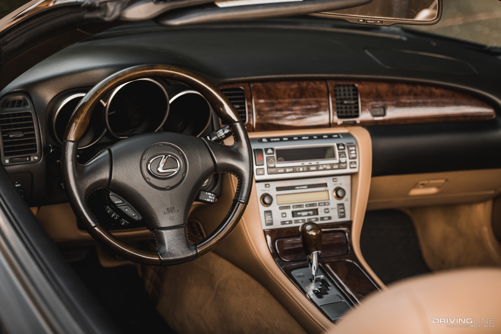 Lexus SC430 interior