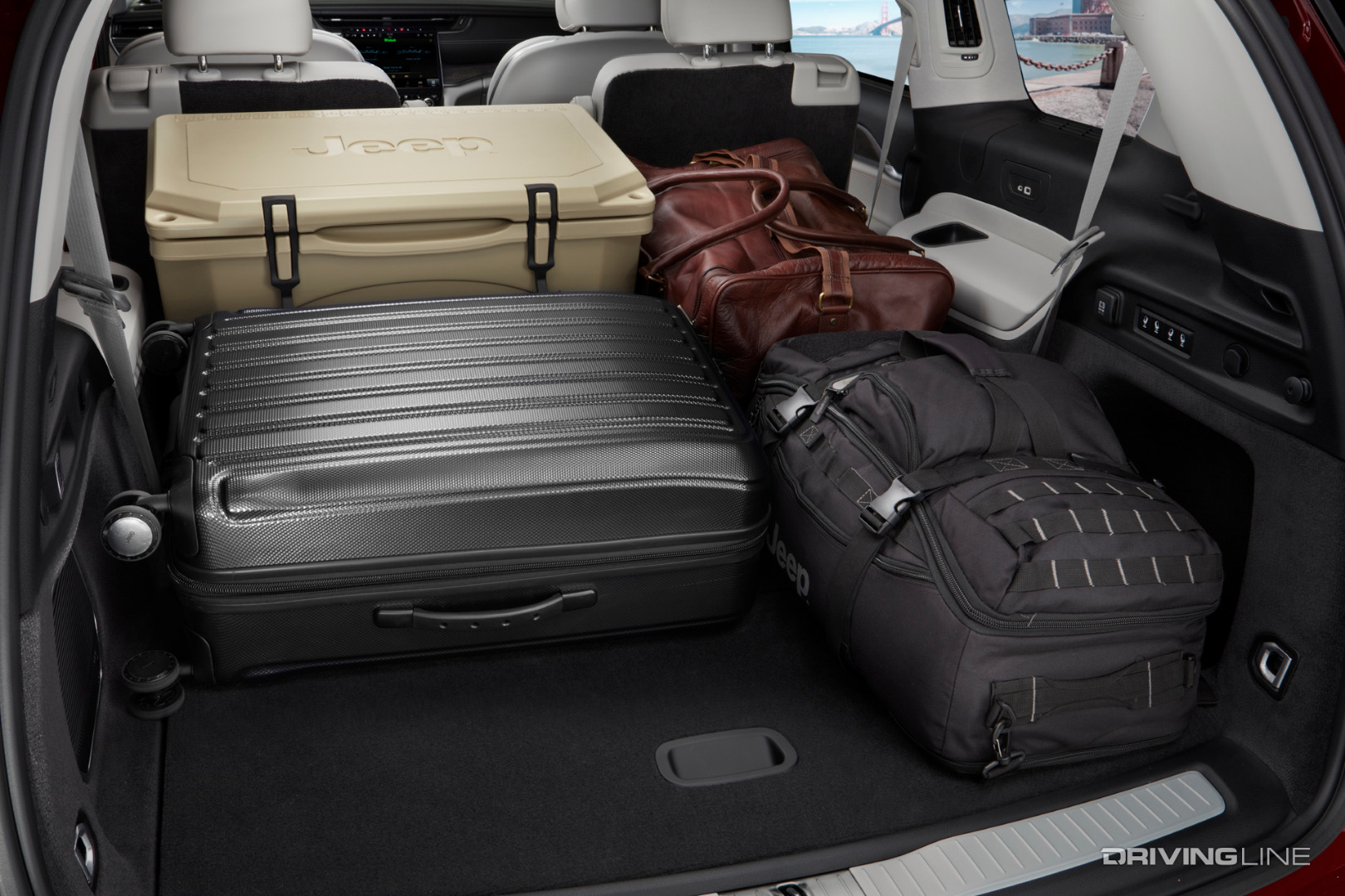 Cargo Space 2021 Jeep Grand Cherokee L