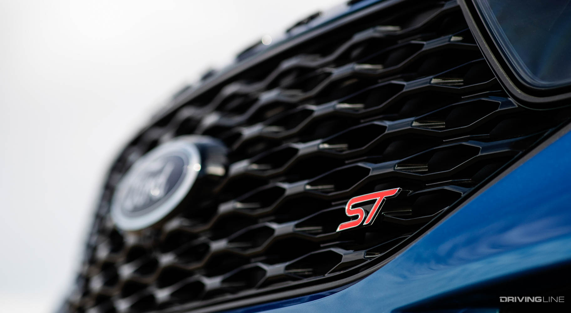 ST badge on grille of Ford Explorer ST