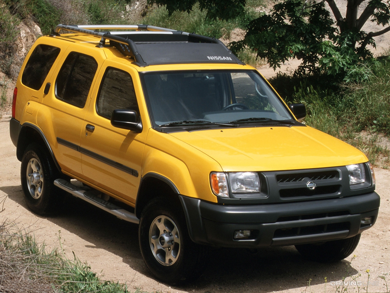 Nissan Xterra in yellow