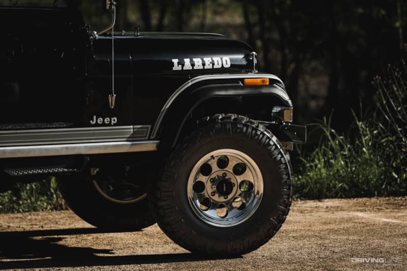 Jeep CJ-7 Laredo