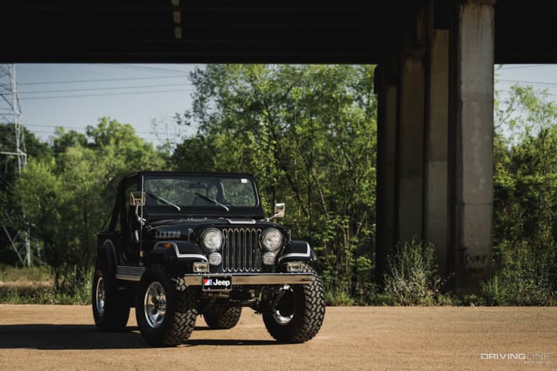 Jeep CJ-7 Laredo