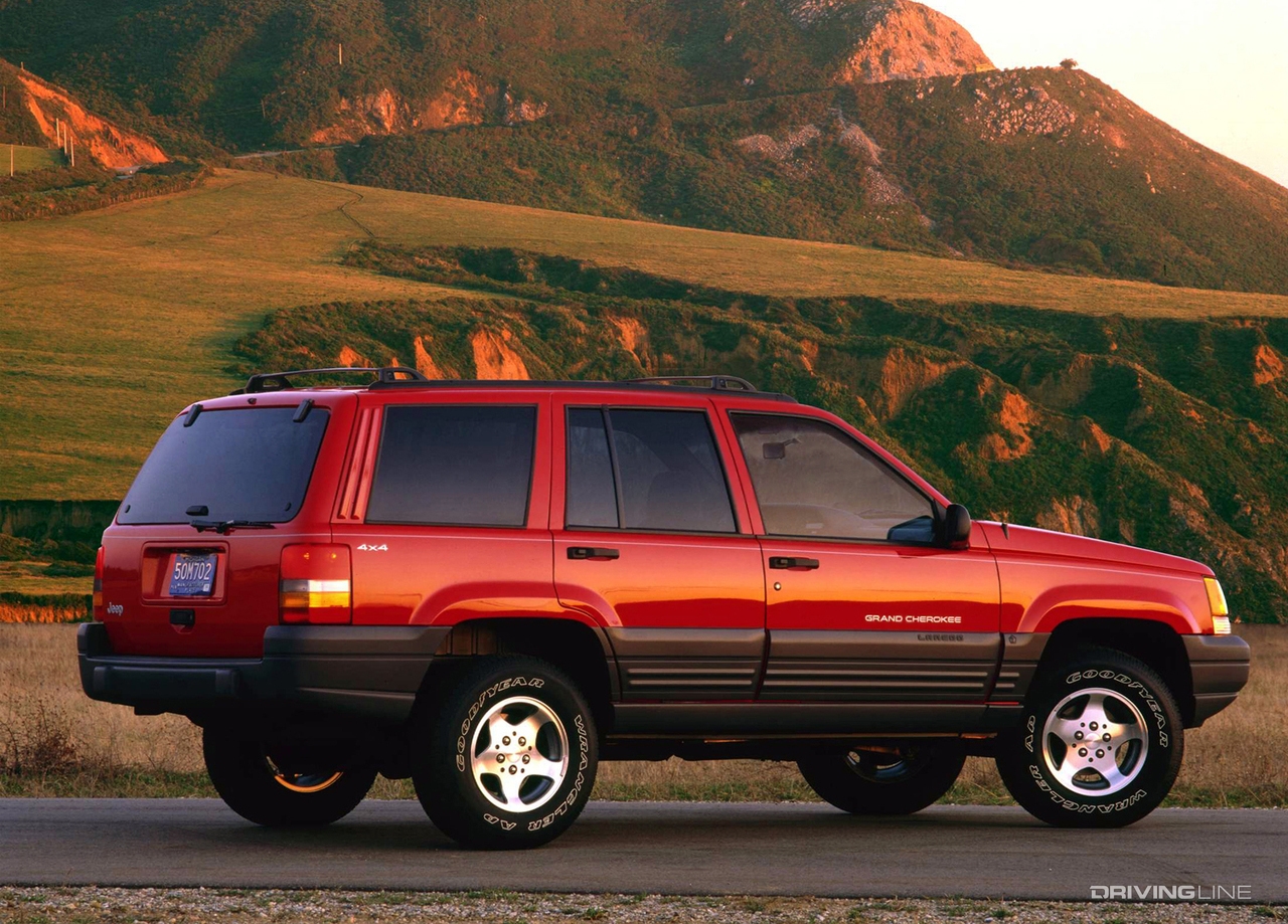 Jeep Grand Cherokee ZJ in red