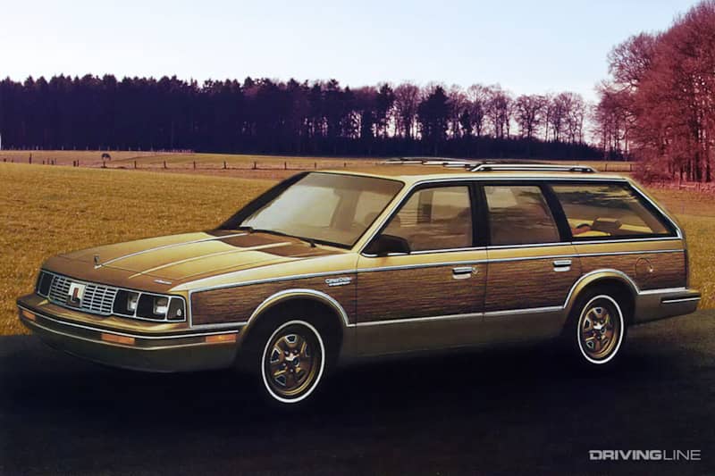 Oldsmobile Cutlass Cruiser Gold