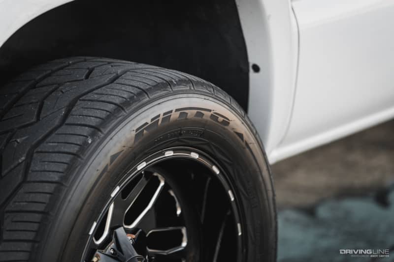 Nitto 420V tread detail