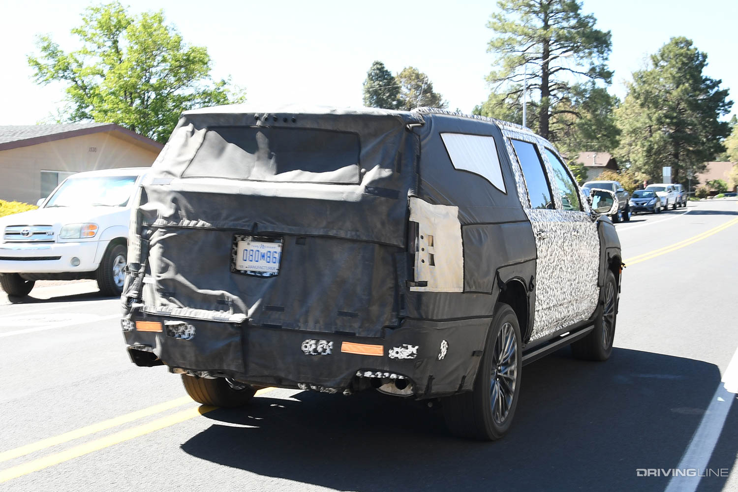 Spy Photos: new Cadillac Escalade-V quad exhaust tips missing