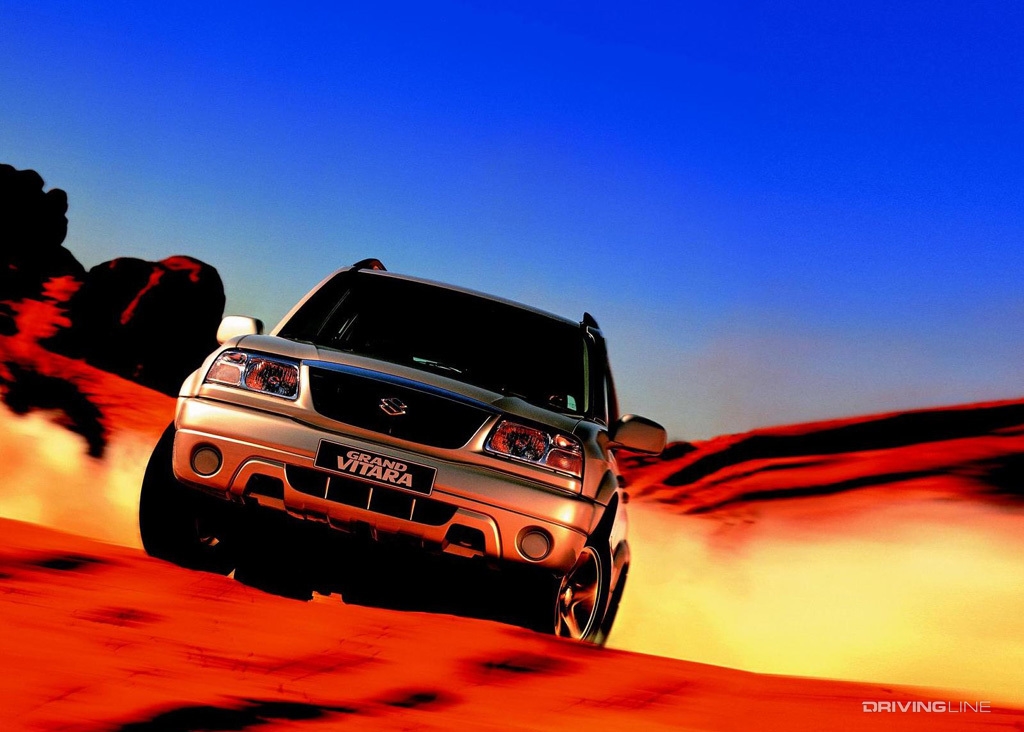 Suzuki Grand Vitara in the dunes