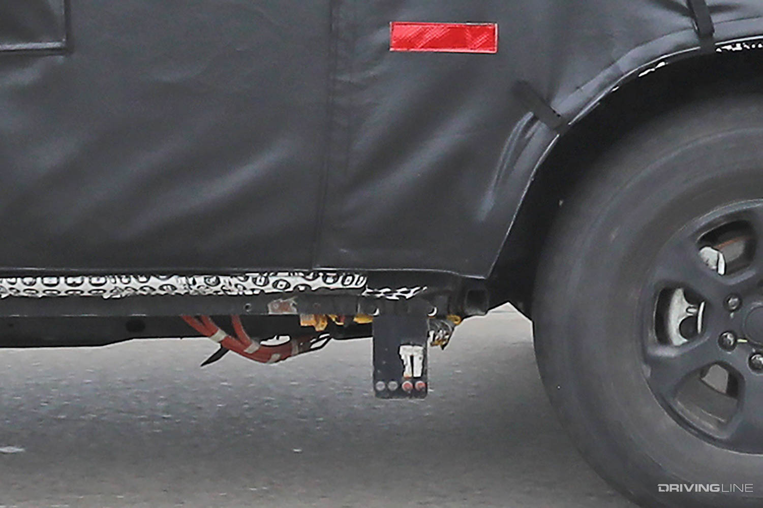 High-power voltage cables detail on Spy Photos of new Ford Bronco Hybrid prototype