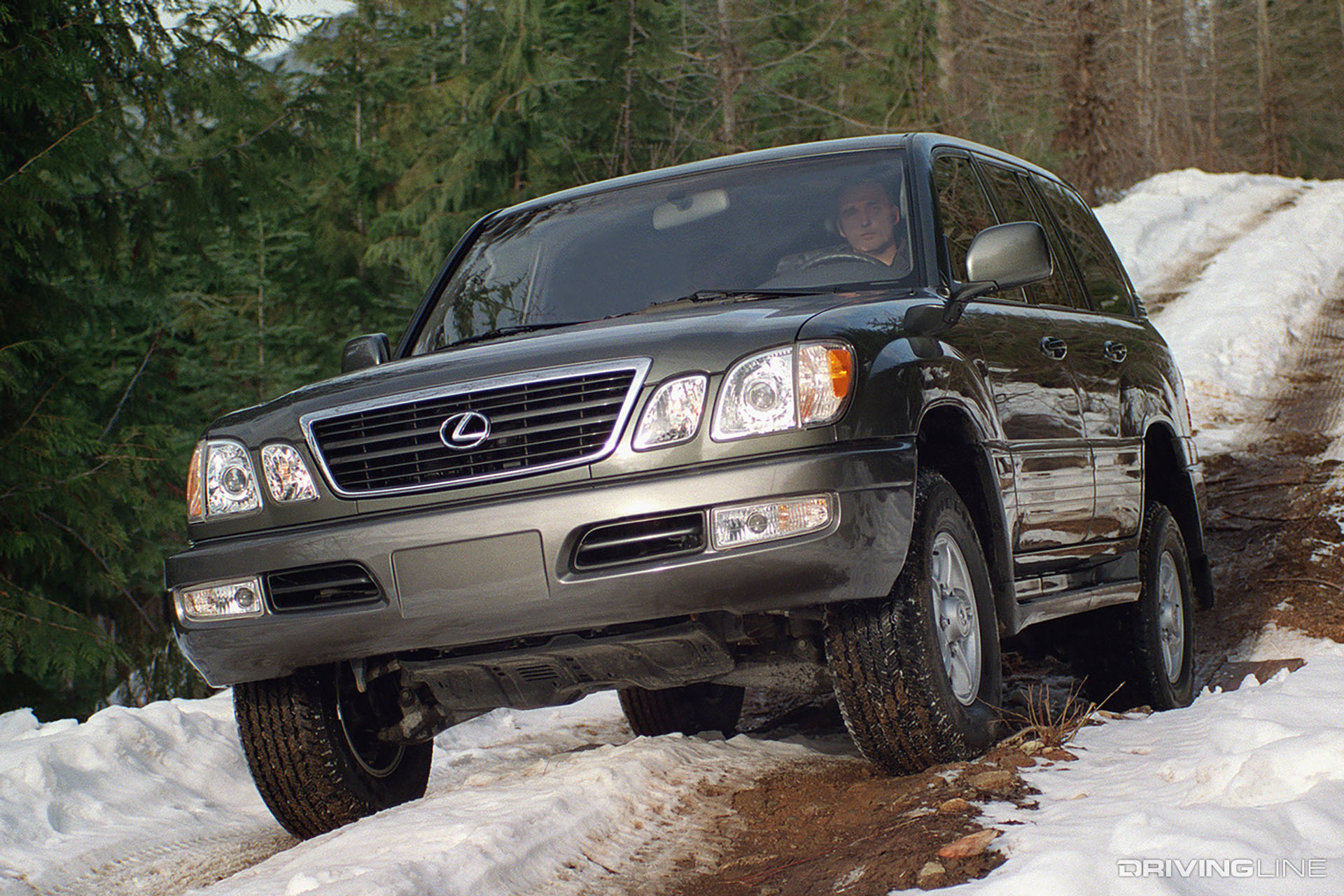 Lexus LX470 Off-Roading