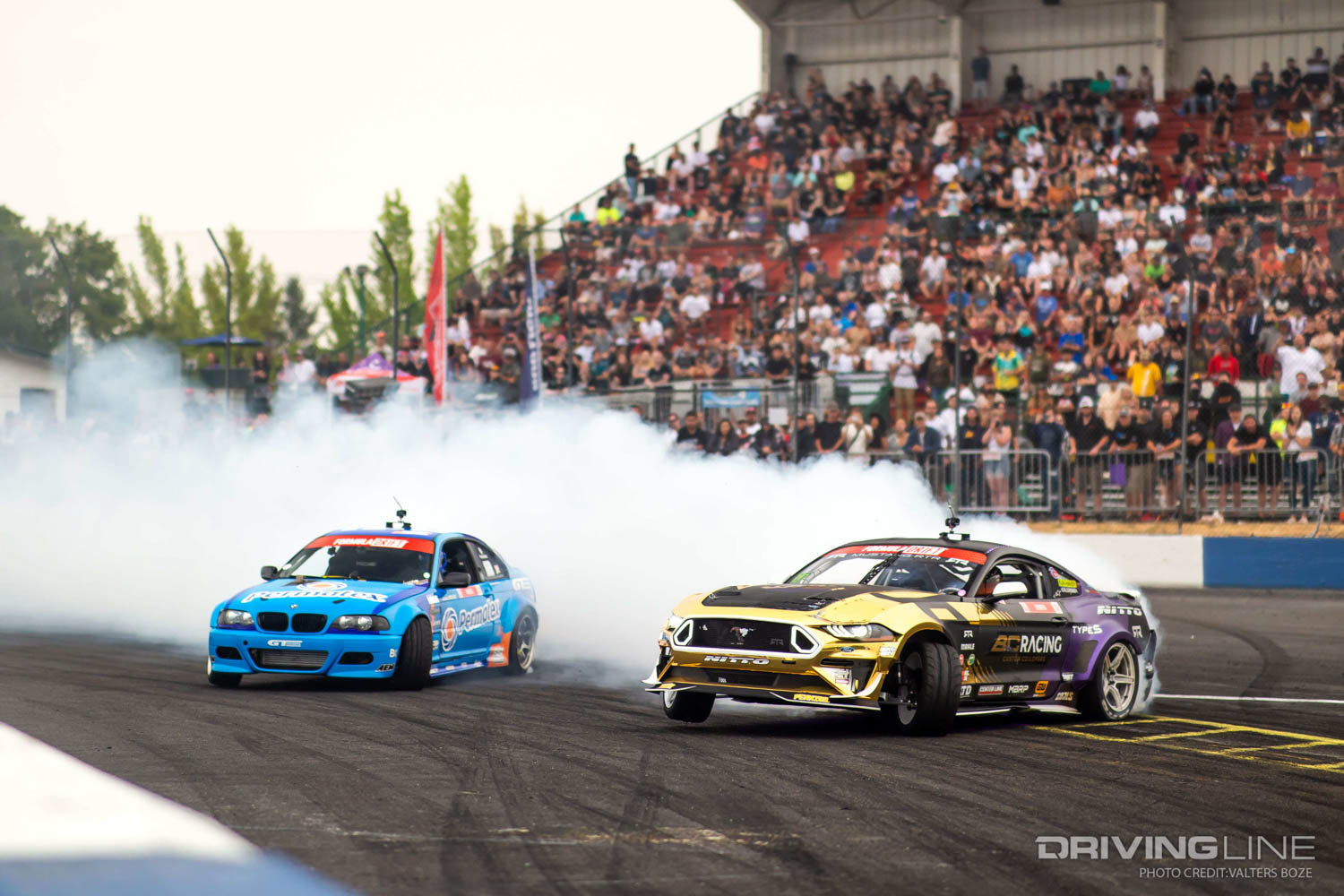 2021 Formula Drift Seattle Dylan Hughes vs Chelsea DeNofa 3 wheel wheelie