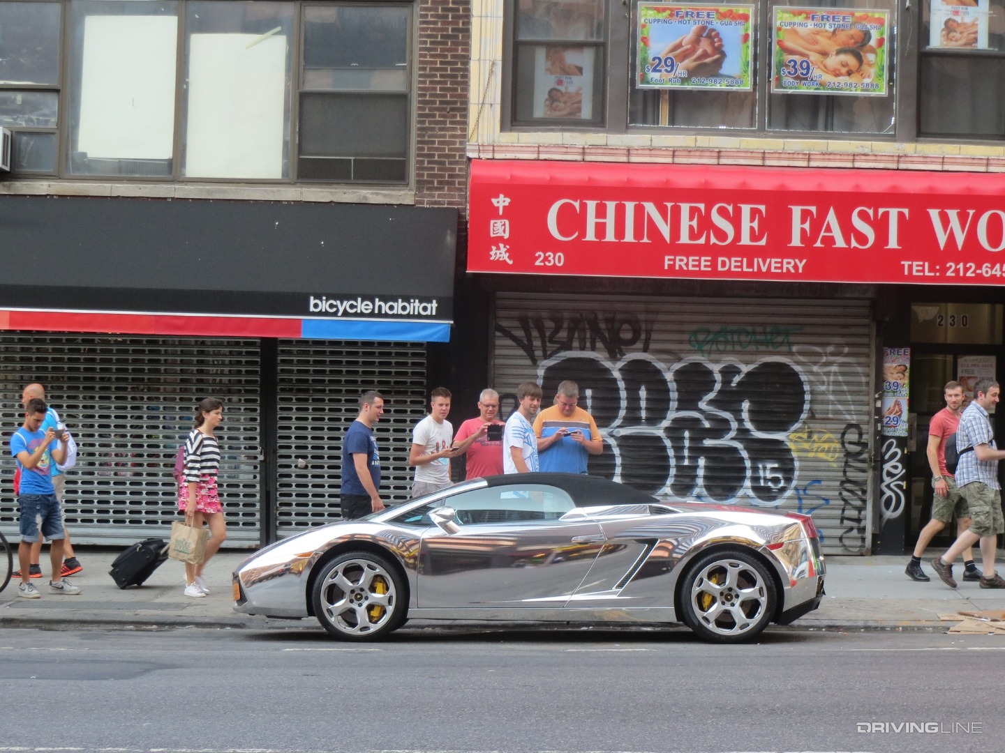 Chrome wrap Lamborghini