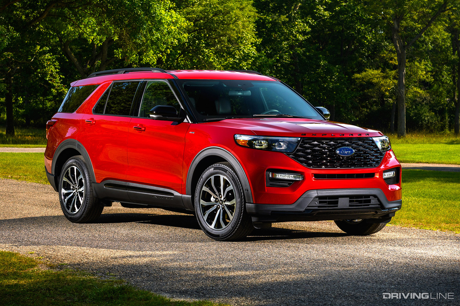 2022 Explorer ST-Line Red