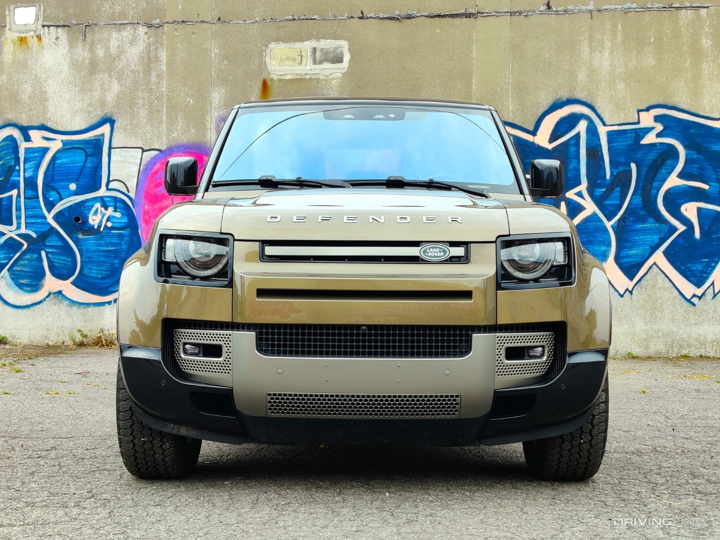 Land Rover Defender 90 front end view