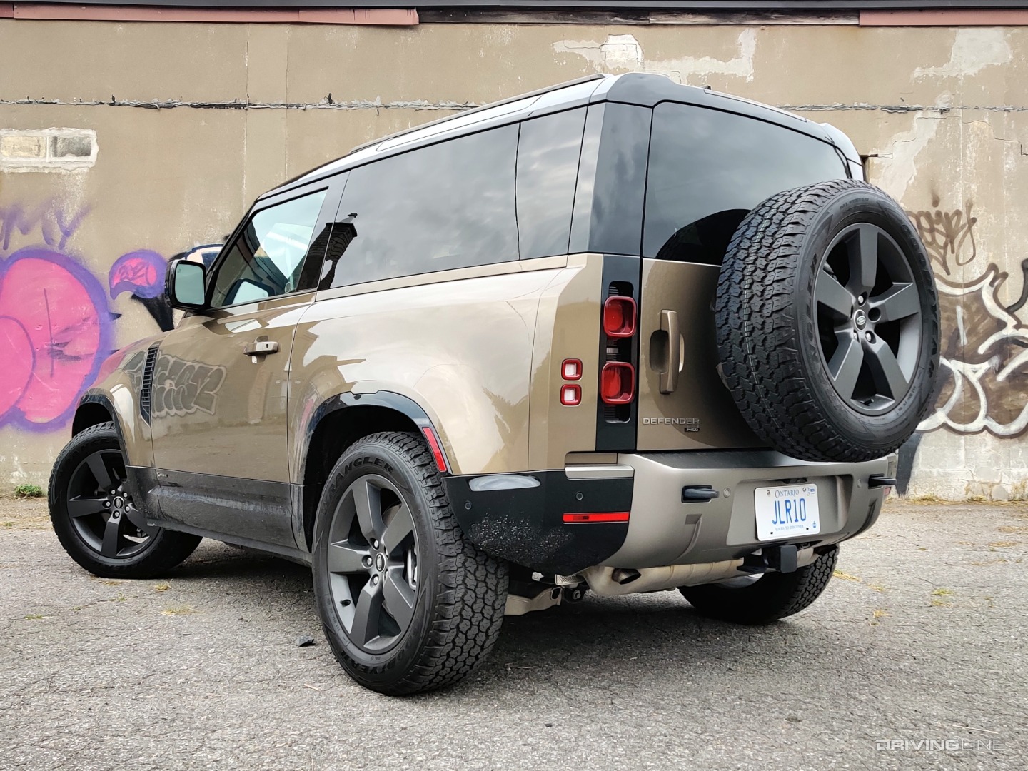 Land Rover Defender 90 rear view