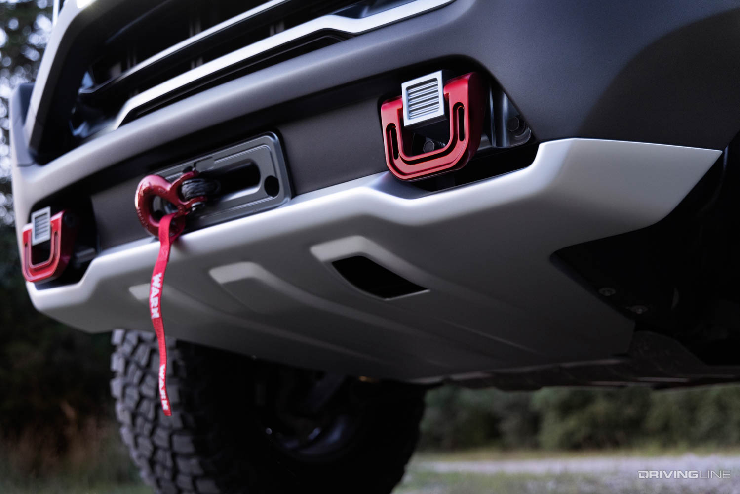 Haevy duty bumper and winch on 2021 GMC Canyon AT4 concept