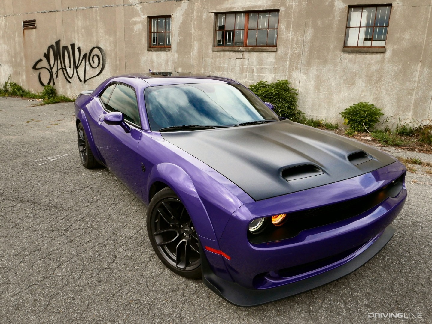 Dodge Challenger SRT Hellcat Redeye in purple