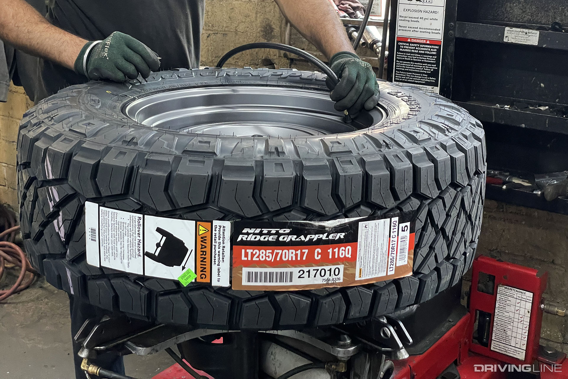 Nitto Ridge Grappler 285/70/17