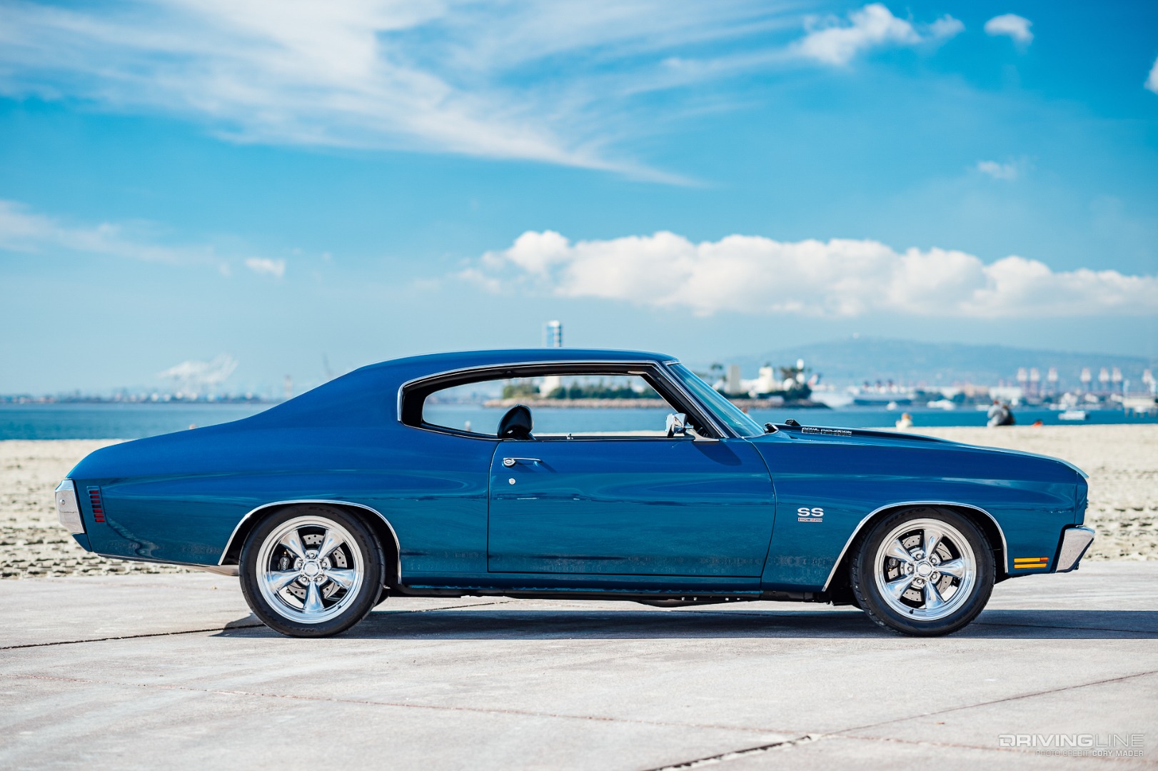 Chevrolet Chevelle 454 SS in blue on beach