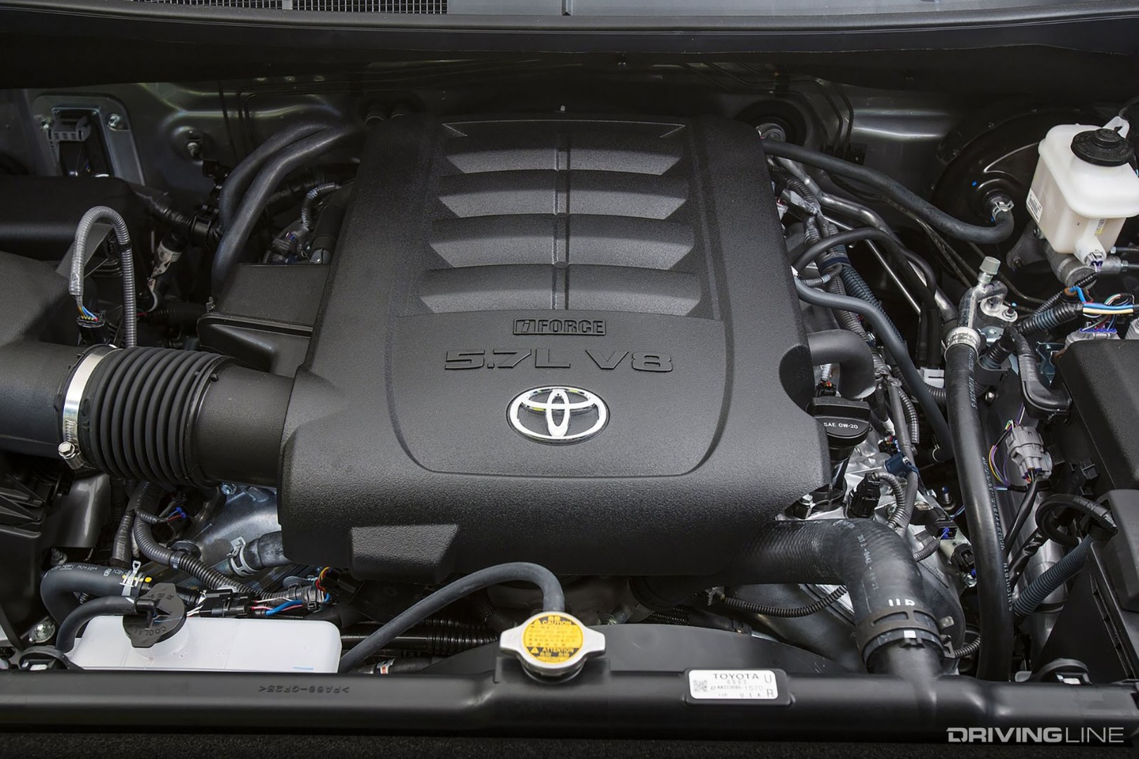 Toyota 3UR-FE V8