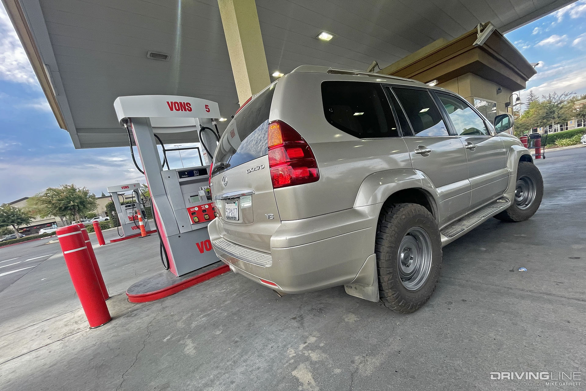 Nitto Ridge Grappler on Lexus GX470