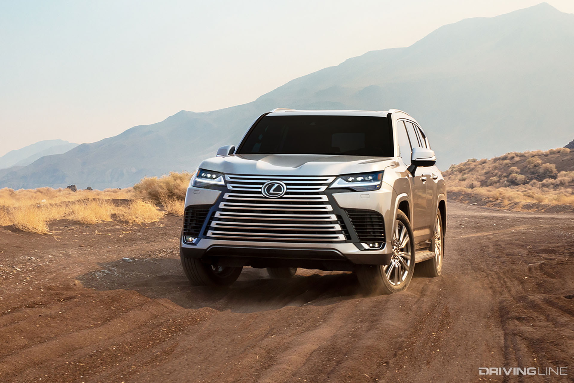 2022 Lexus LX600 Front View