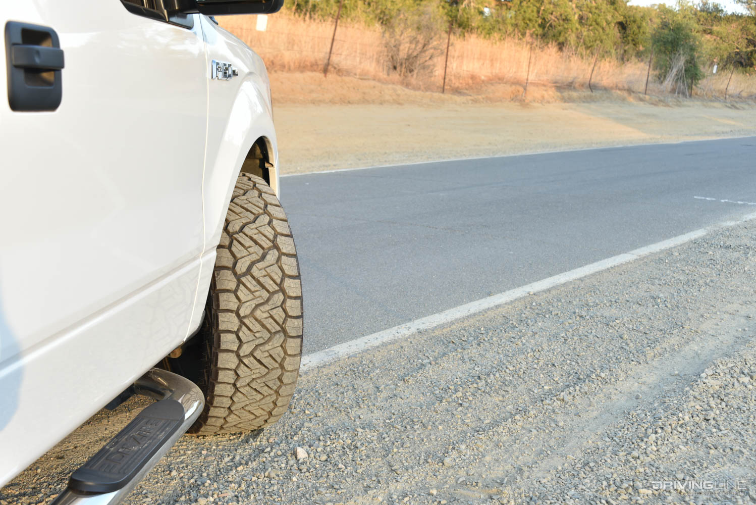 Recon Grappler A/T Tire tread on gravel and pavement
